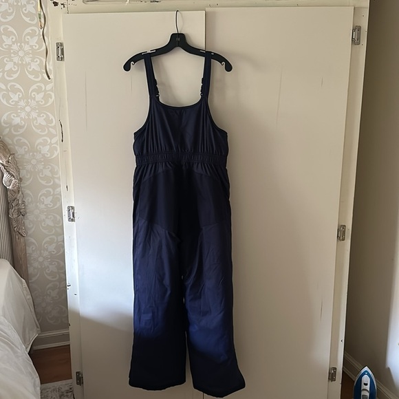 L.L Bean - Picture 4 of 4